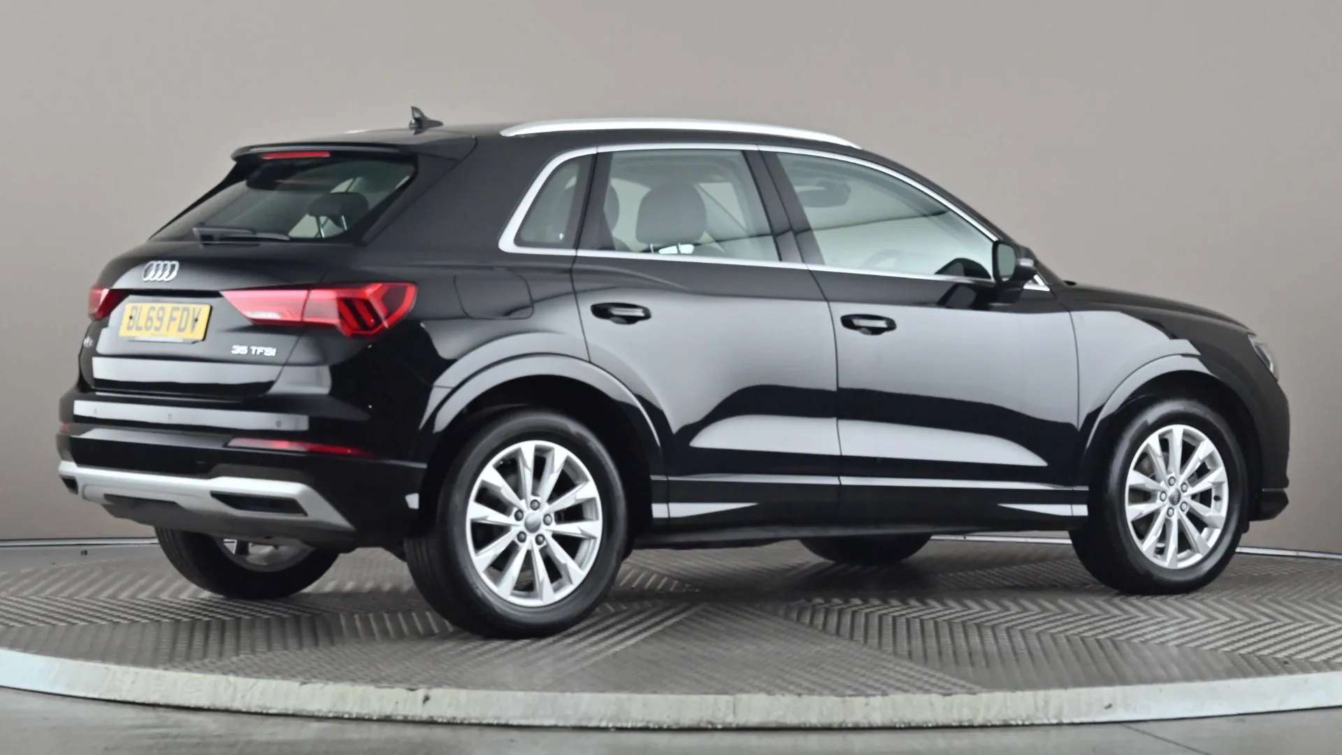 2019 AUDI Q3 2019 AUDI Q3