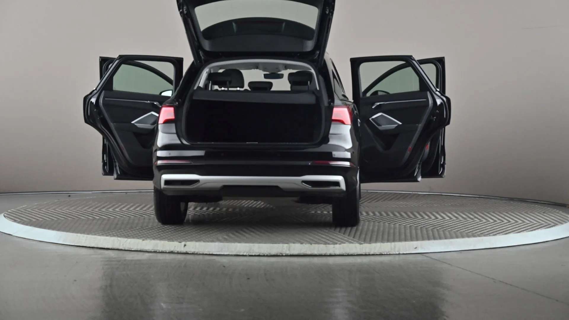 2019 AUDI Q3 2019 AUDI Q3