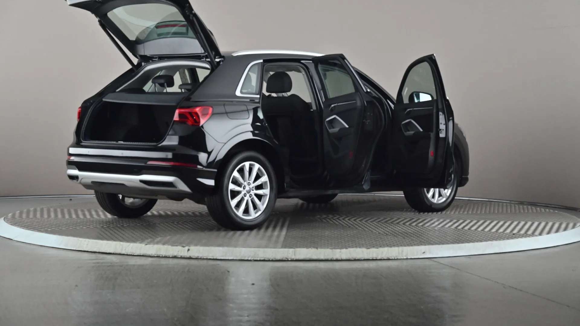 2019 AUDI Q3 2019 AUDI Q3