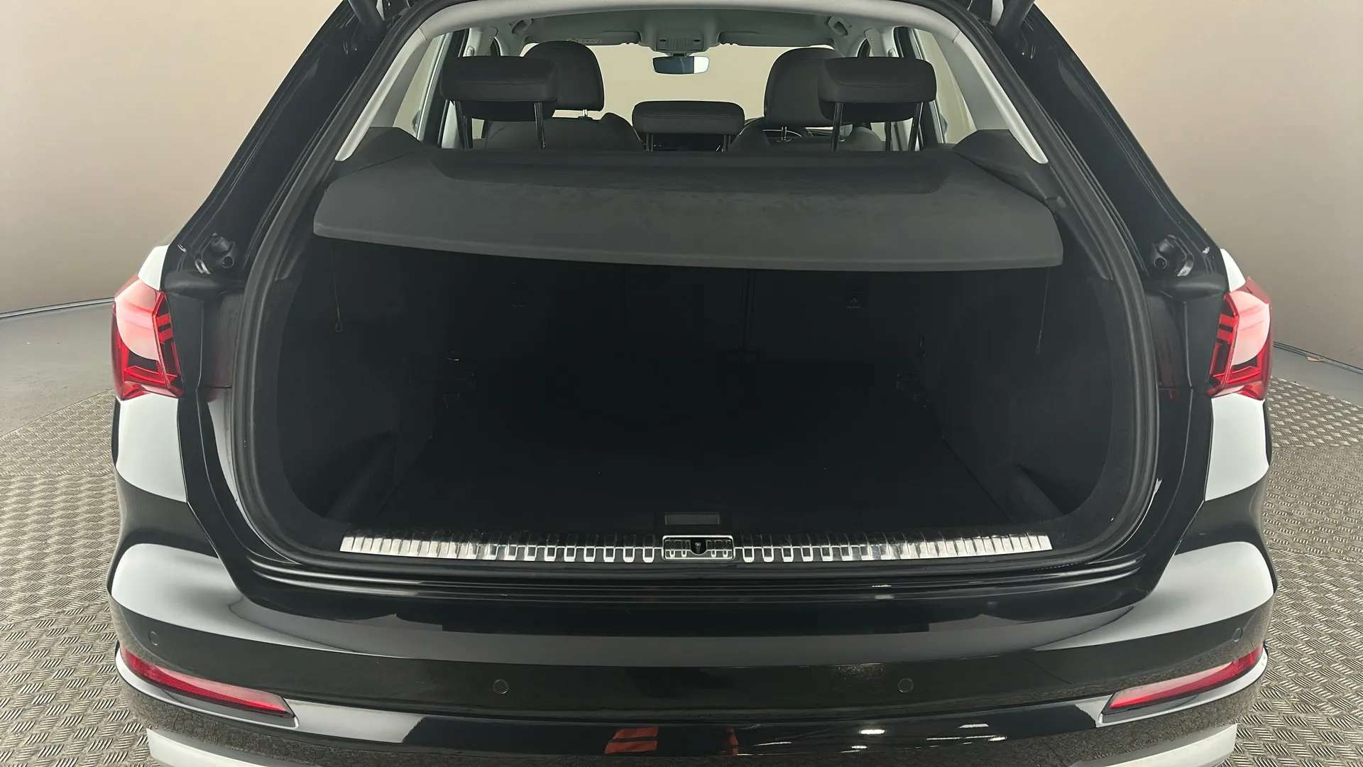 2019 AUDI Q3 2019 AUDI Q3