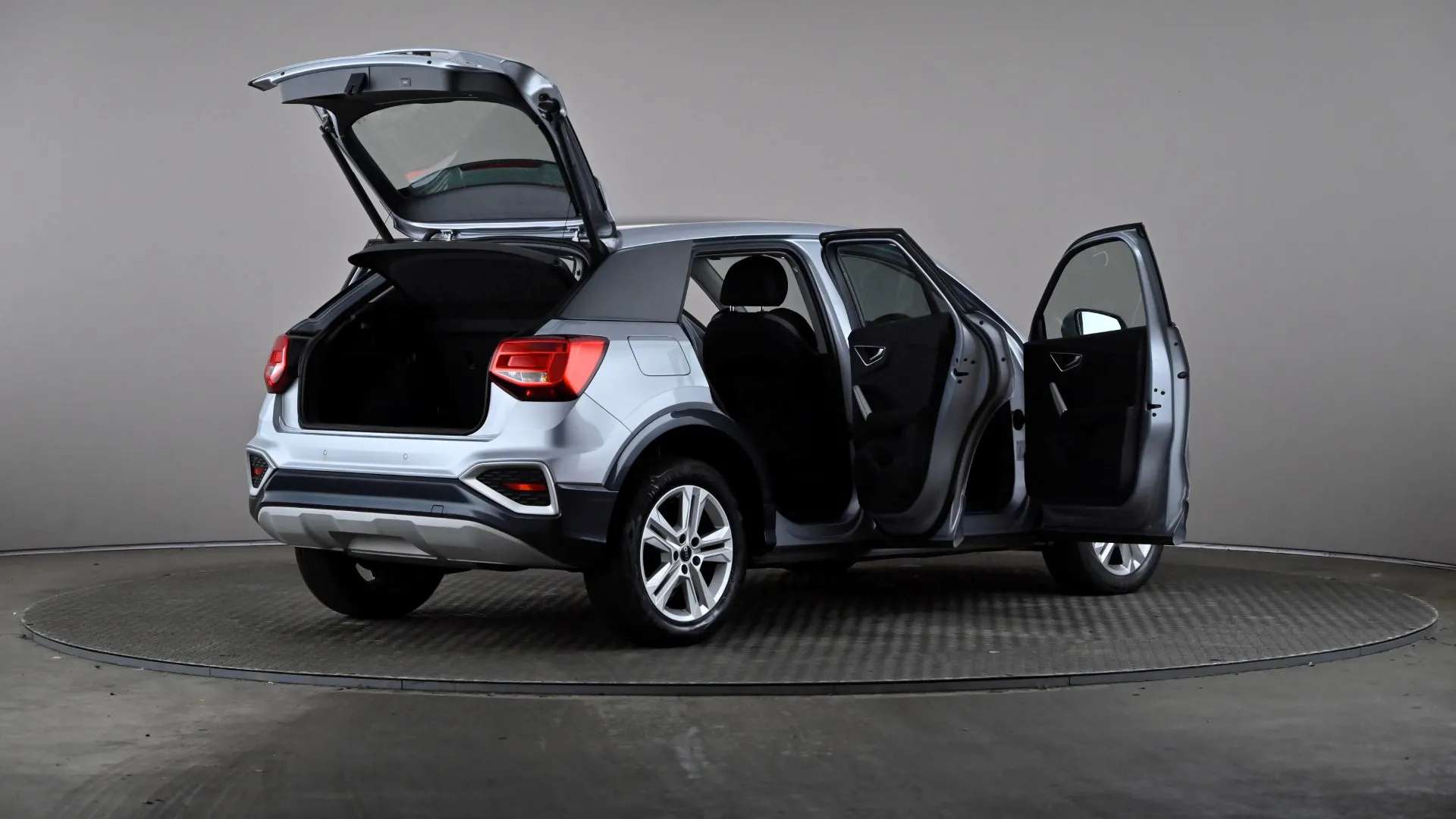 2023 AUDI Q2 2023 AUDI Q2