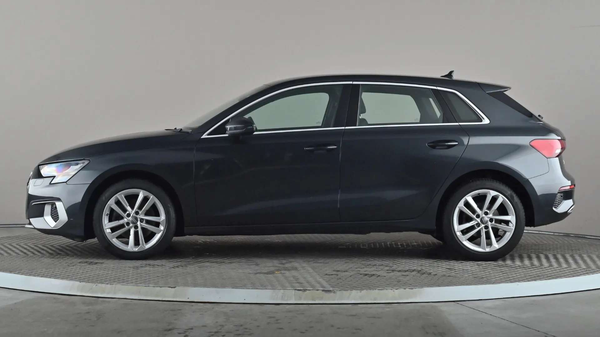 A 2020 AUDI A3 35 TFSI Sport A 2020 AUDI A3 35 TFSI Sport