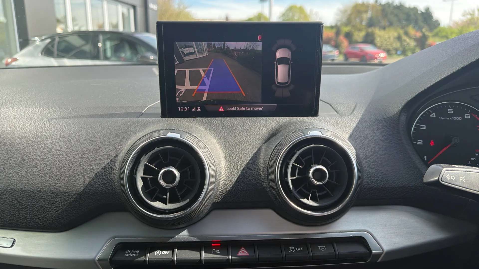 2020 AUDI Q2 2020 AUDI Q2