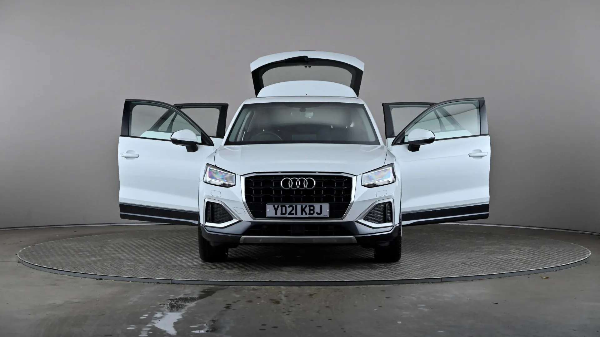 2021 AUDI Q2 2021 AUDI Q2