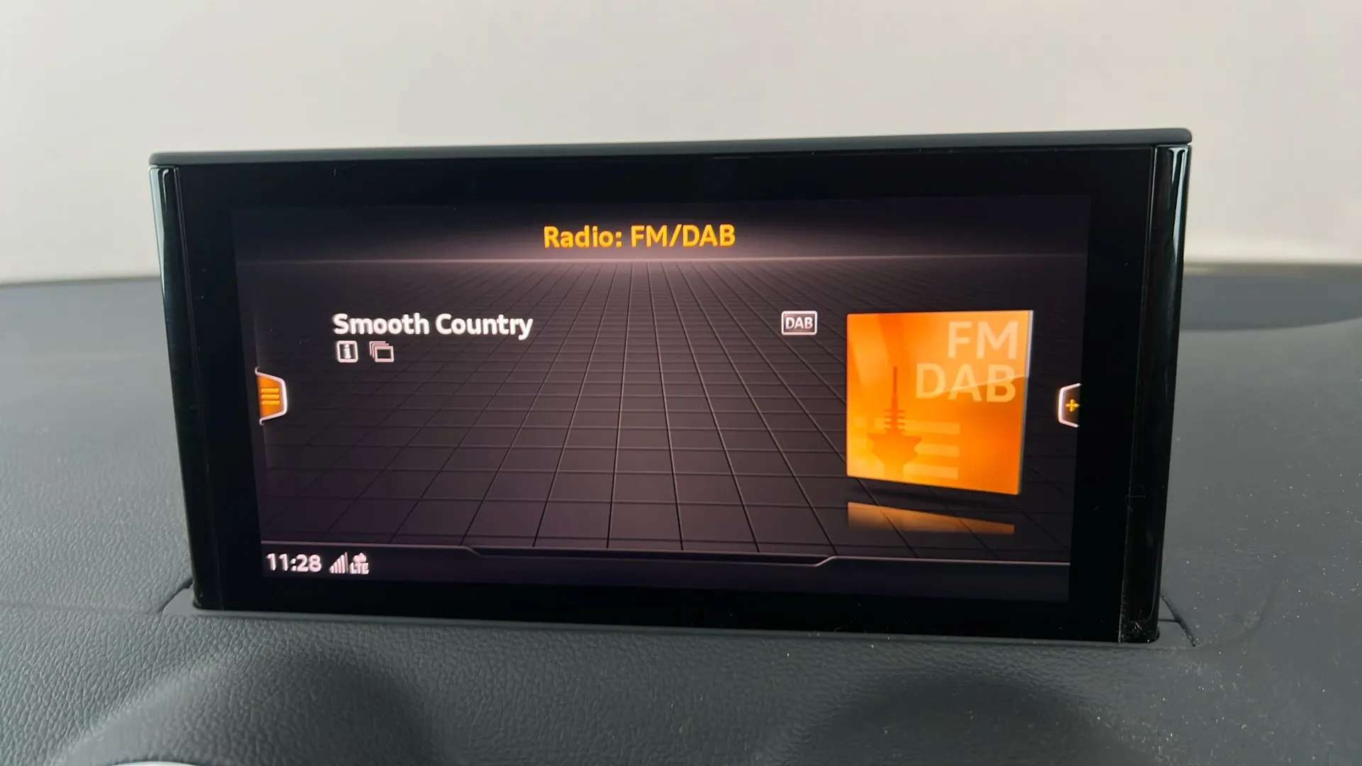 2021 AUDI Q2 2021 AUDI Q2