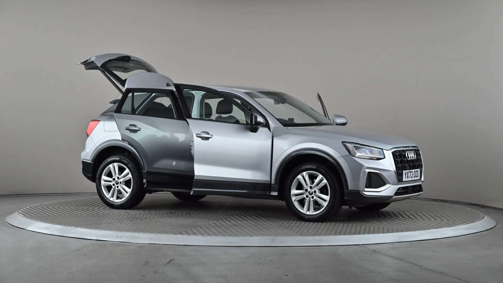 2023 AUDI Q2 2023 AUDI Q2