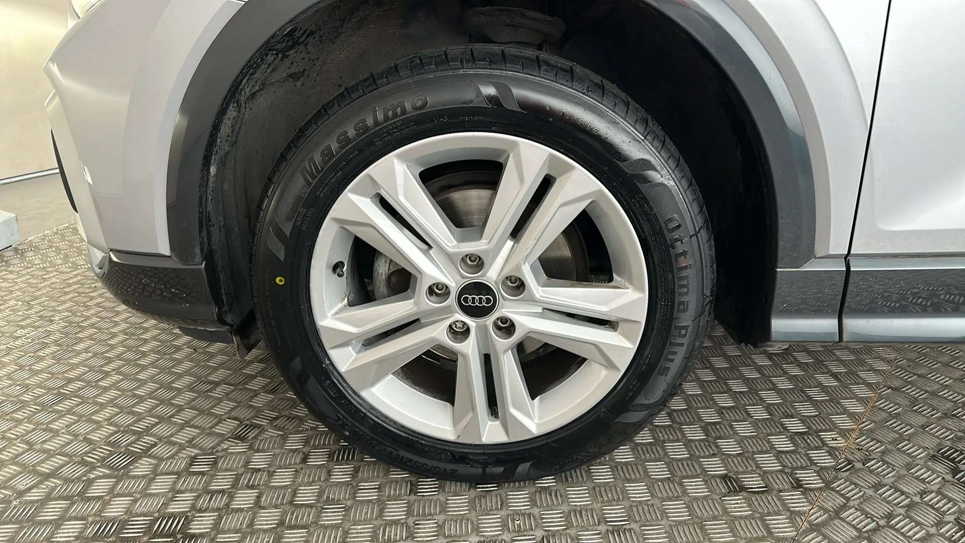 2023 AUDI Q2 2023 AUDI Q2
