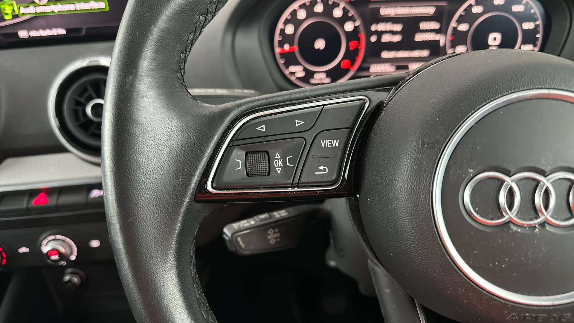 2023 AUDI Q2 2023 AUDI Q2