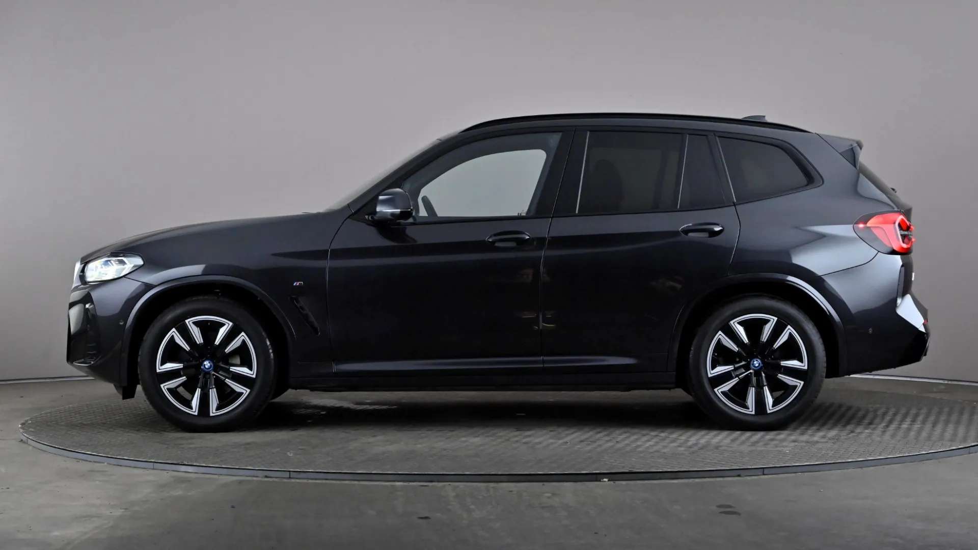 A 2024 BMW IX3 210kW M Sport 80kWh Auto A 2024 BMW IX3 210kW M Sport 80kWh Auto