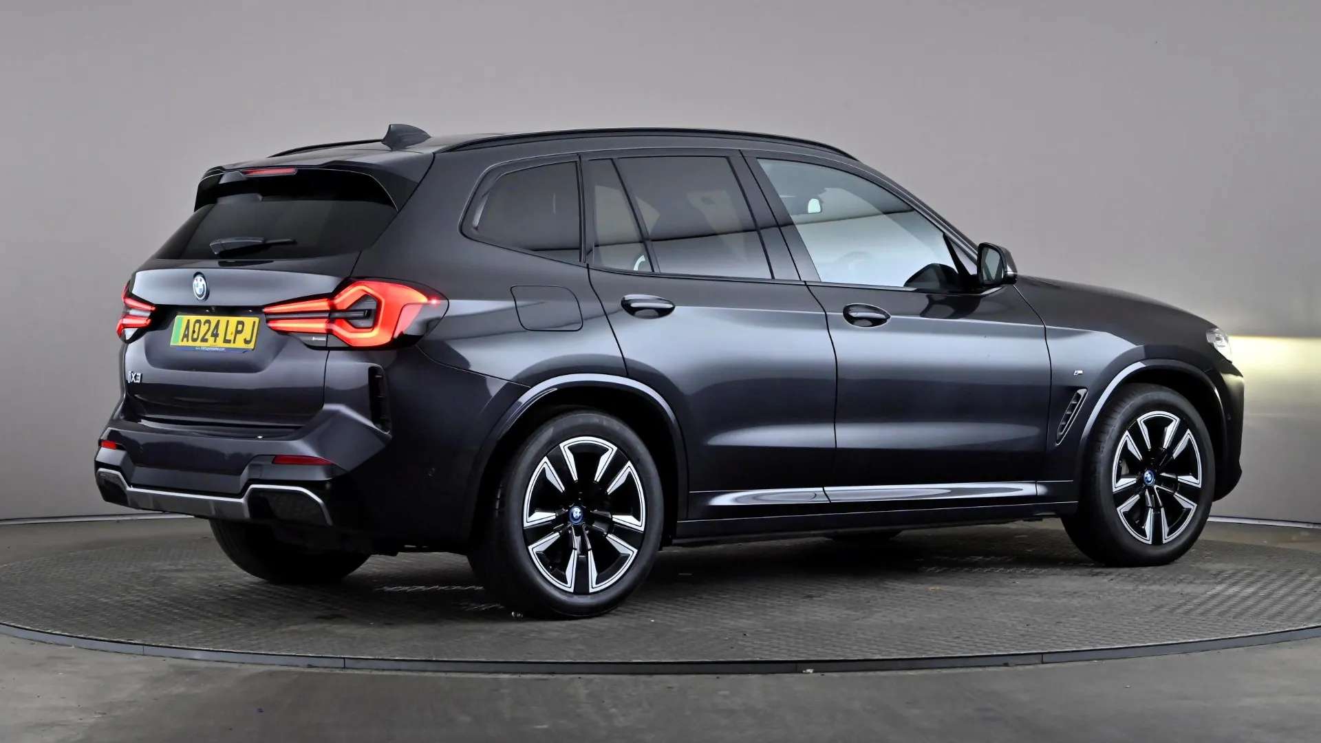 2024 BMW IX3 2024 BMW IX3
