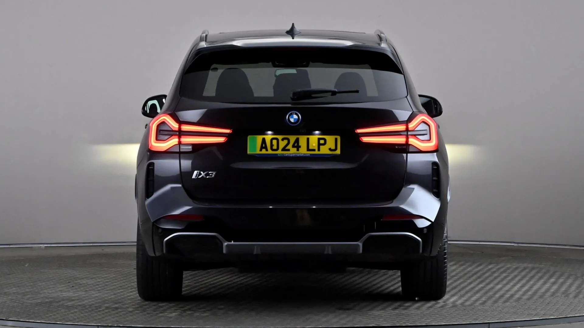 2024 BMW IX3 2024 BMW IX3