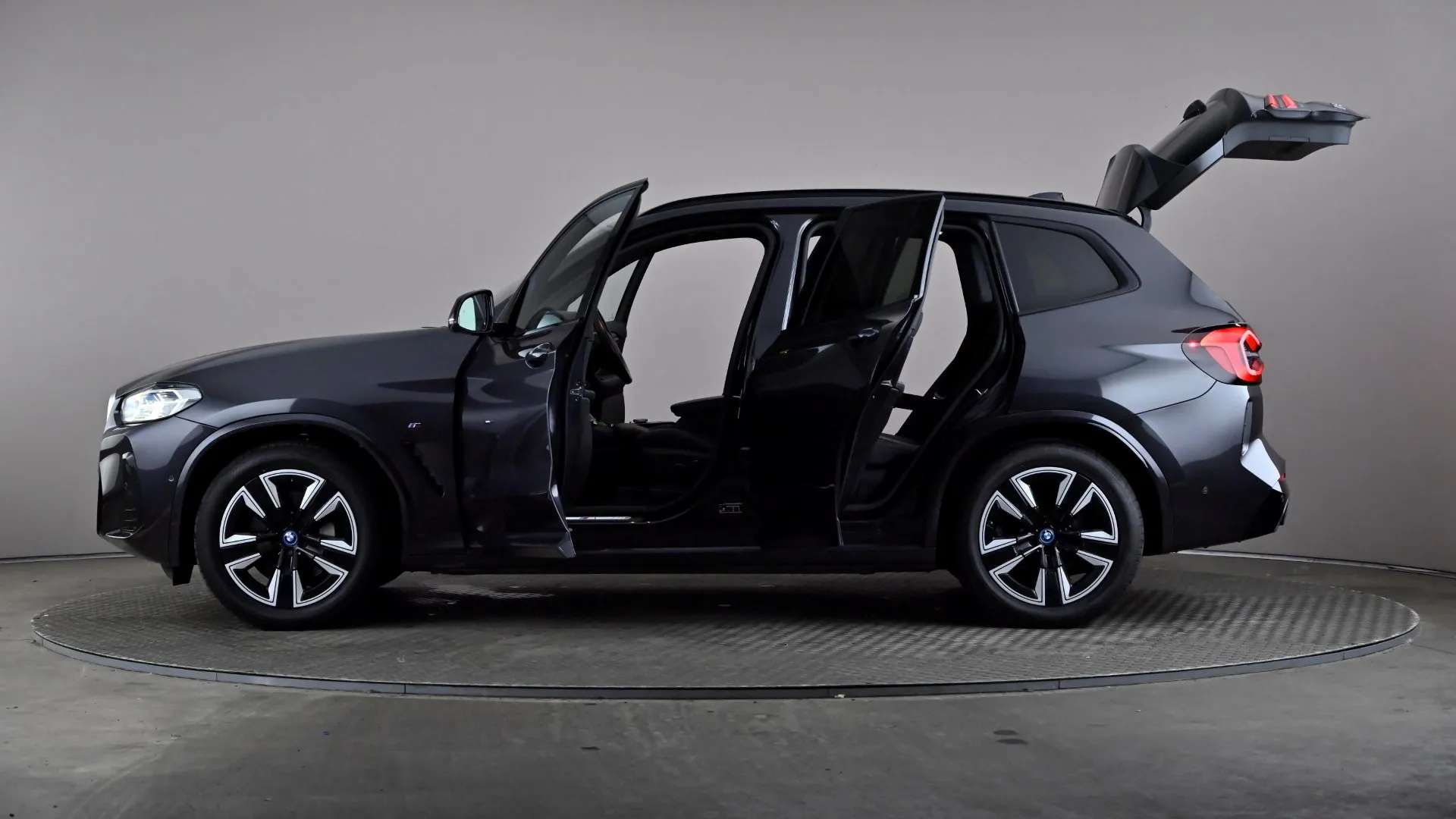 2024 BMW IX3 2024 BMW IX3