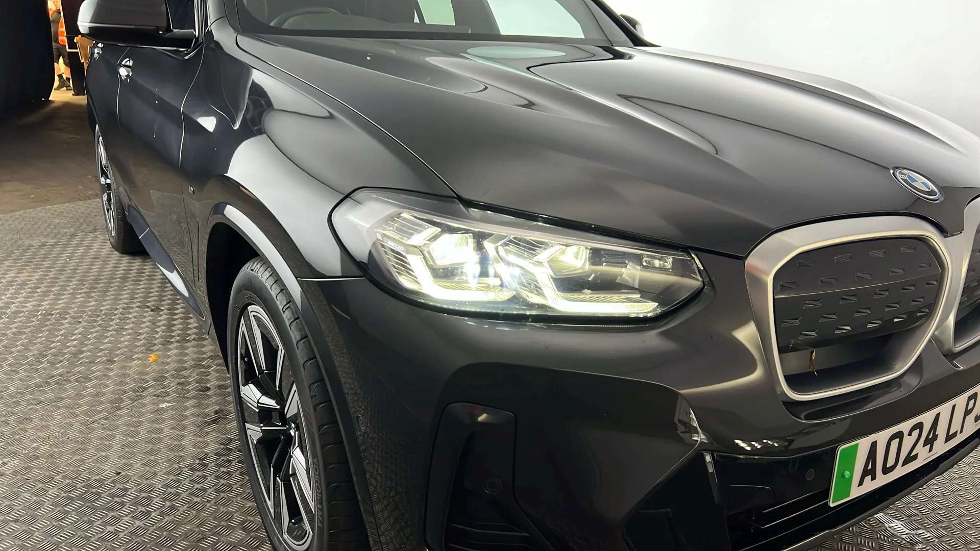 2024 BMW IX3 2024 BMW IX3
