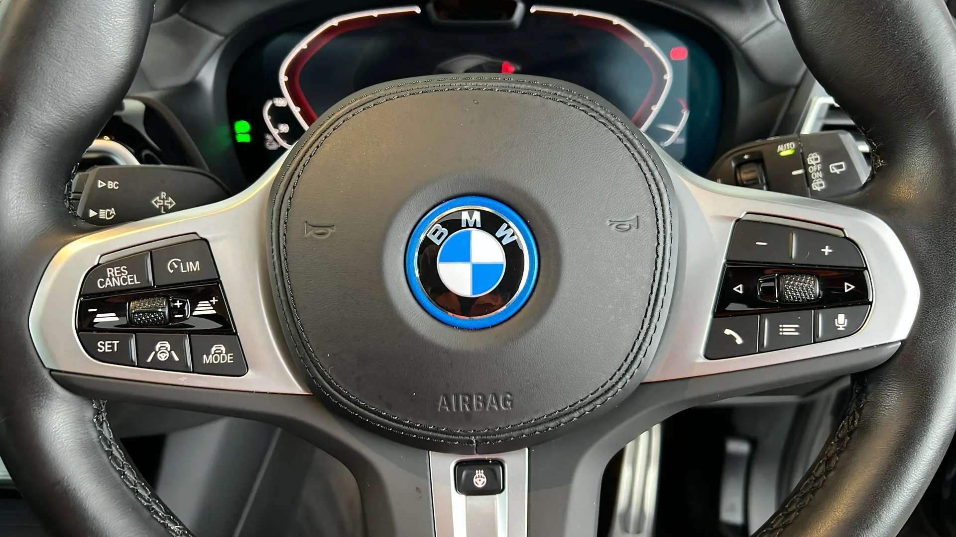2024 BMW IX3 2024 BMW IX3