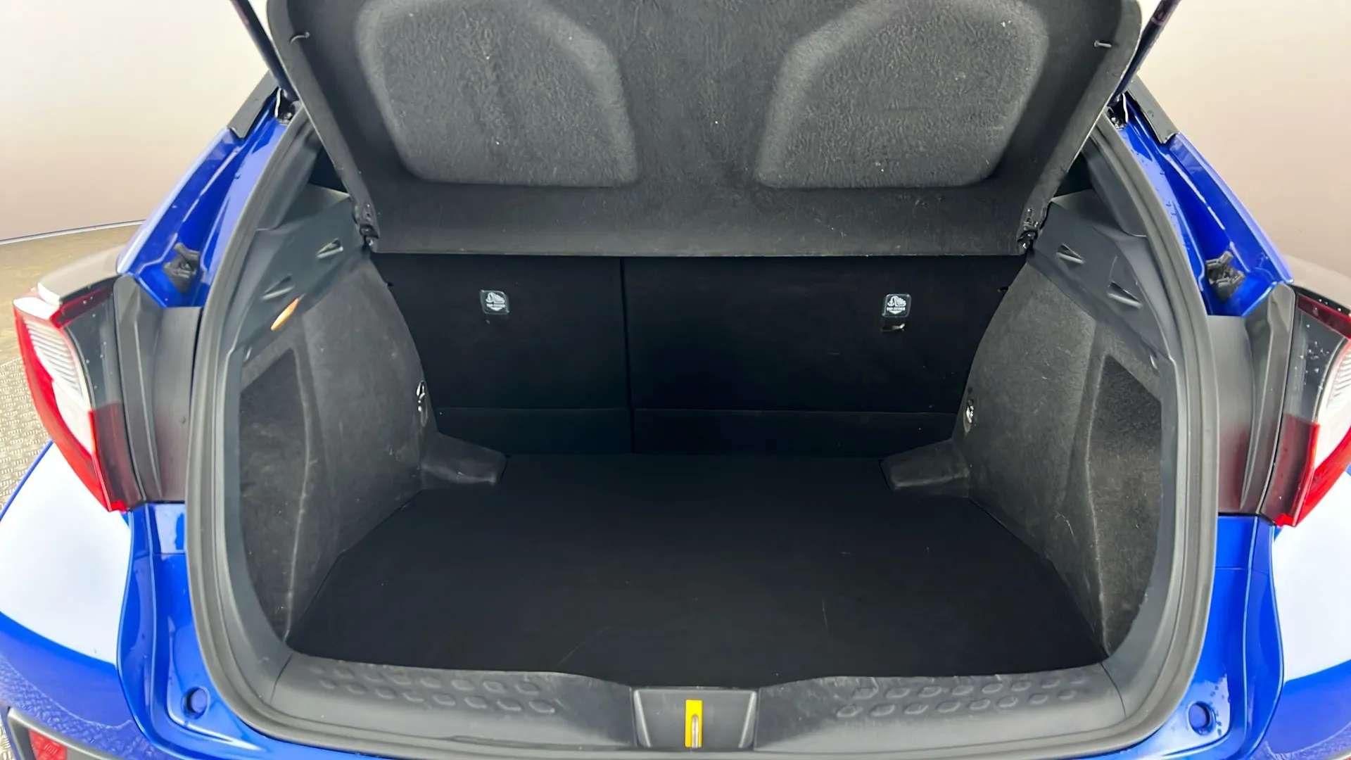 2022 TOYOTA C-HR 2022 TOYOTA C-HR