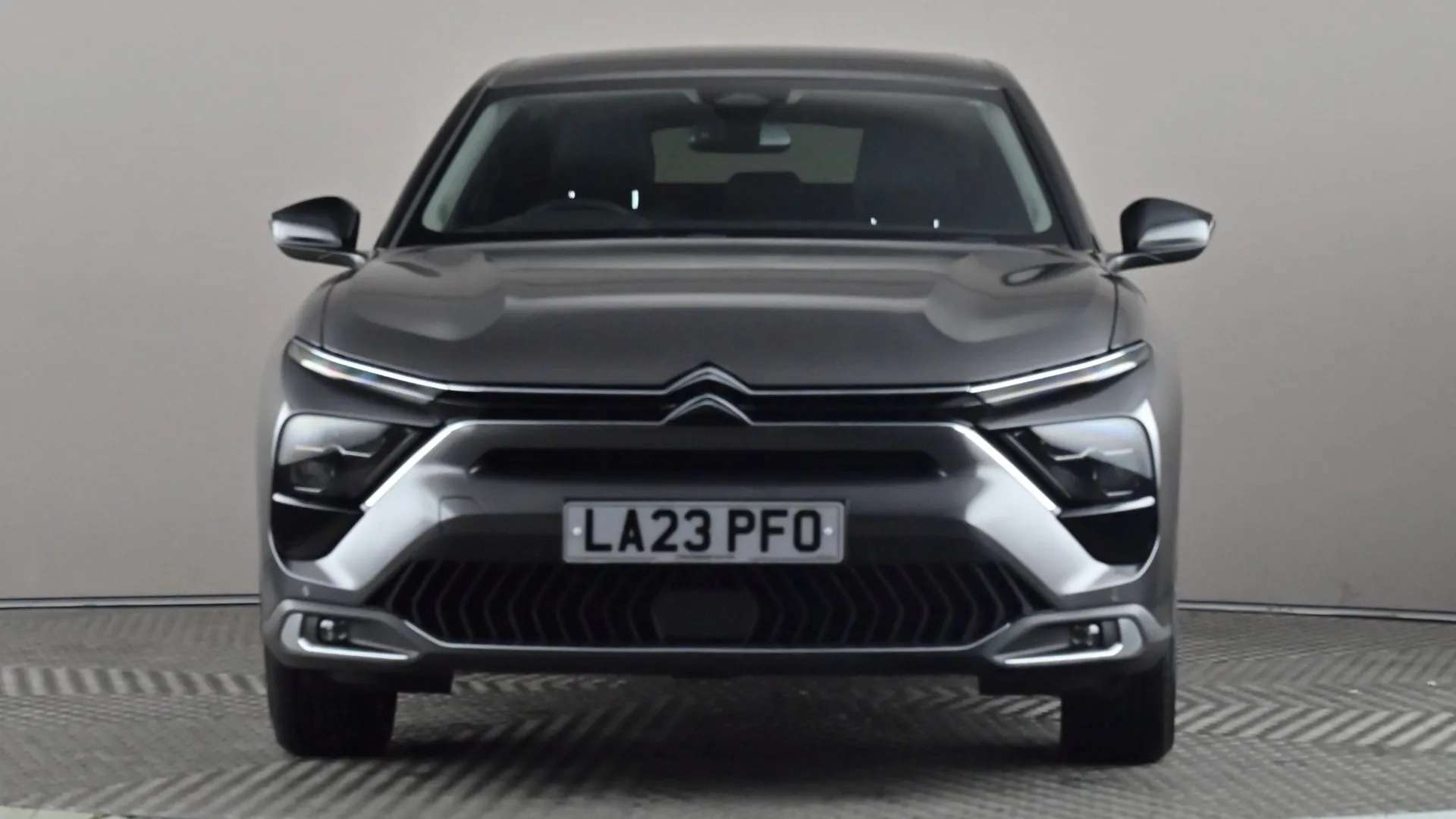 A 2023 CITROEN C5 X 1.2 PureTech 130 Sense Plus EAT8 A 2023 CITROEN C5 X 1.2 PureTech 130 Sense Plus EAT8