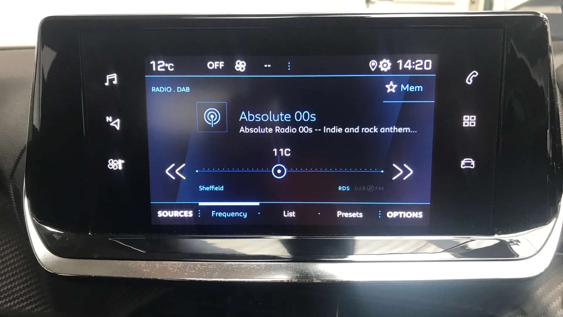 2021 PEUGEOT 2008 2021 PEUGEOT 2008