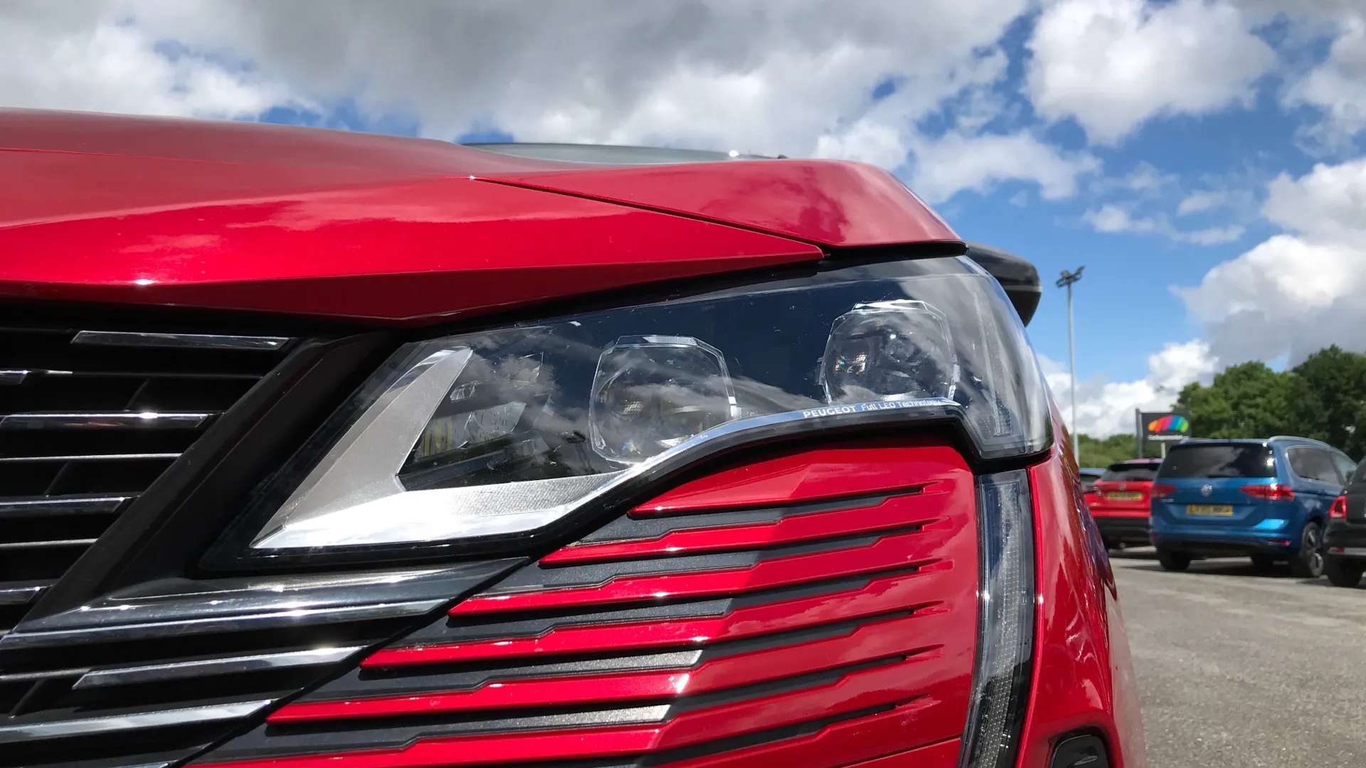 2022 PEUGEOT 3008 2022 PEUGEOT 3008
