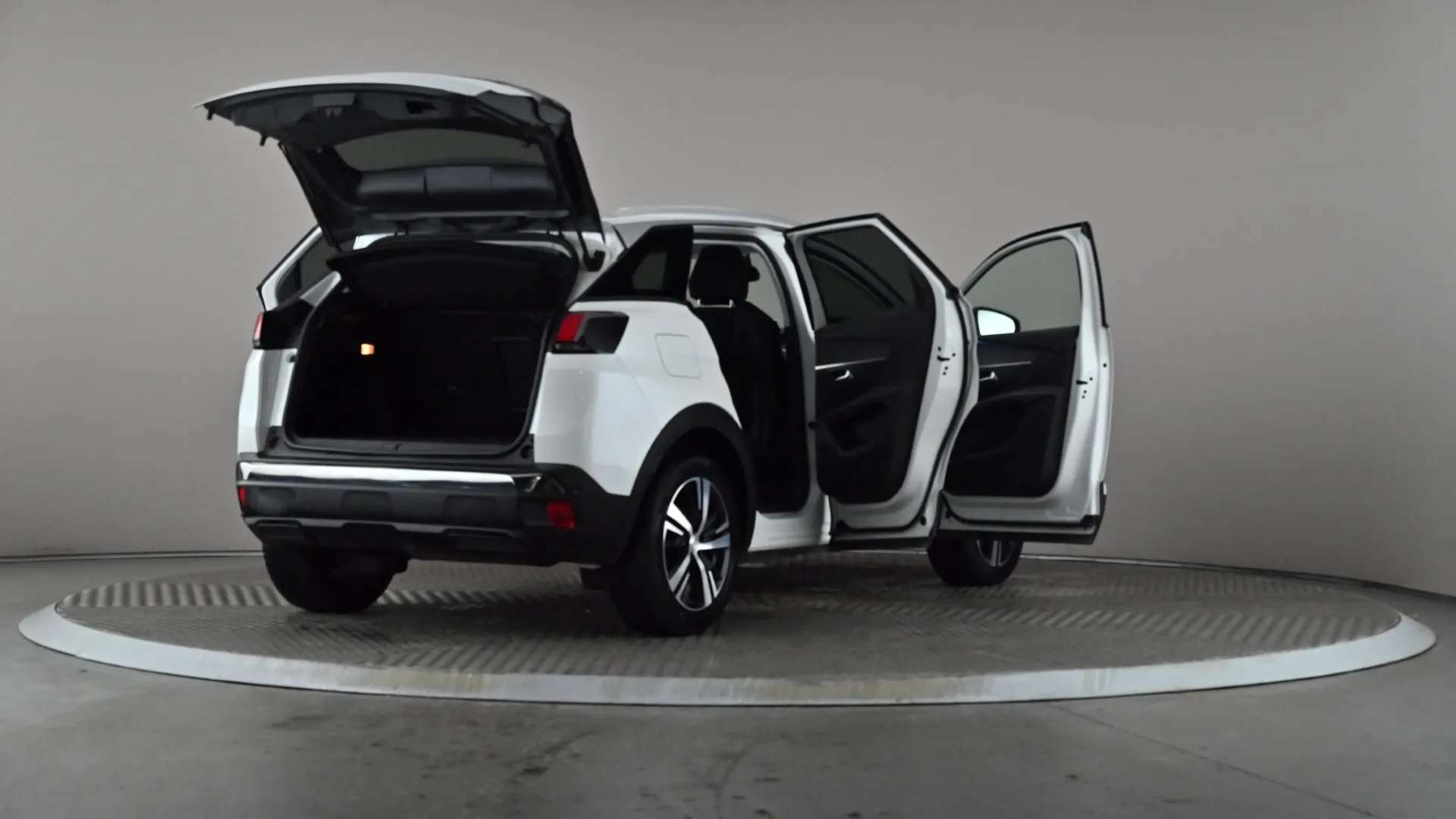 2018 PEUGEOT 3008 2018 PEUGEOT 3008
