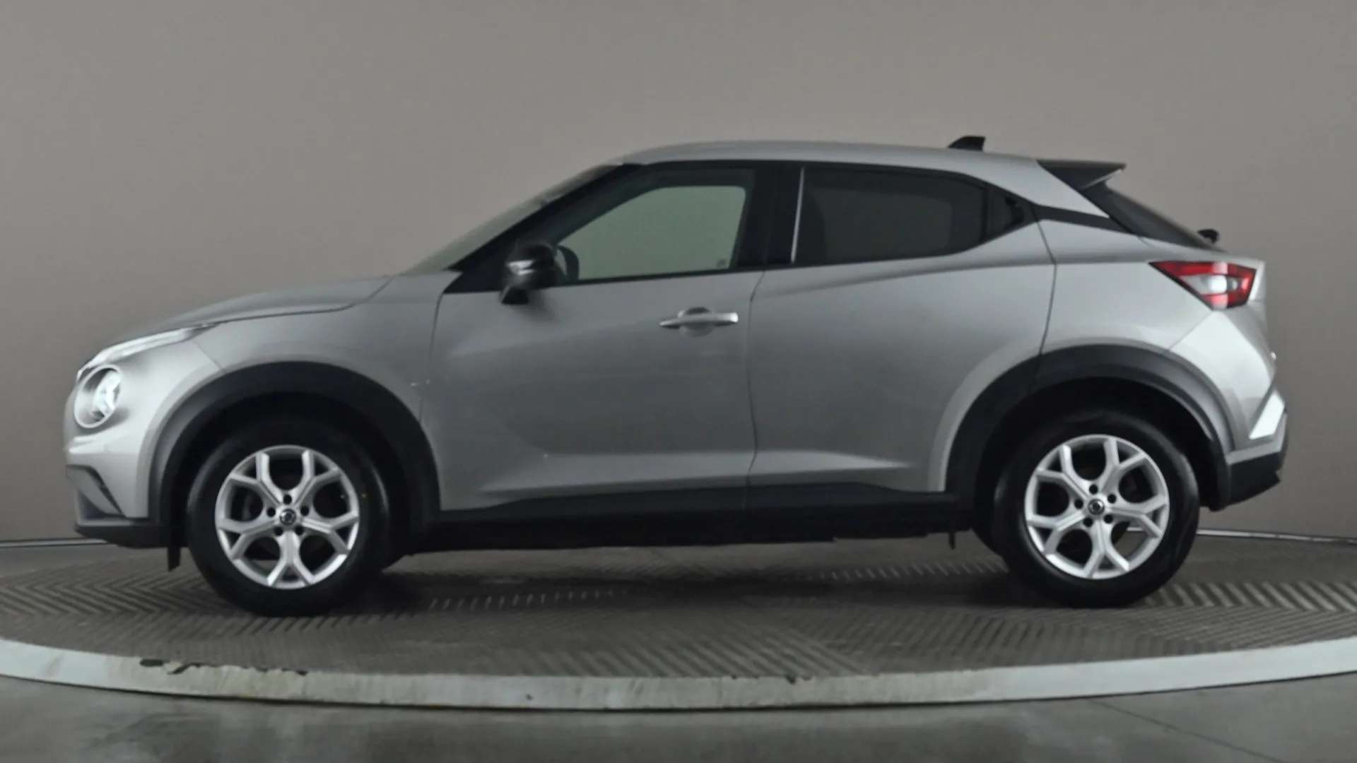 A 2021 NISSAN JUKE 1.0 DiG-T 114 N-Connecta A 2021 NISSAN JUKE 1.0 DiG-T 114 N-Connecta