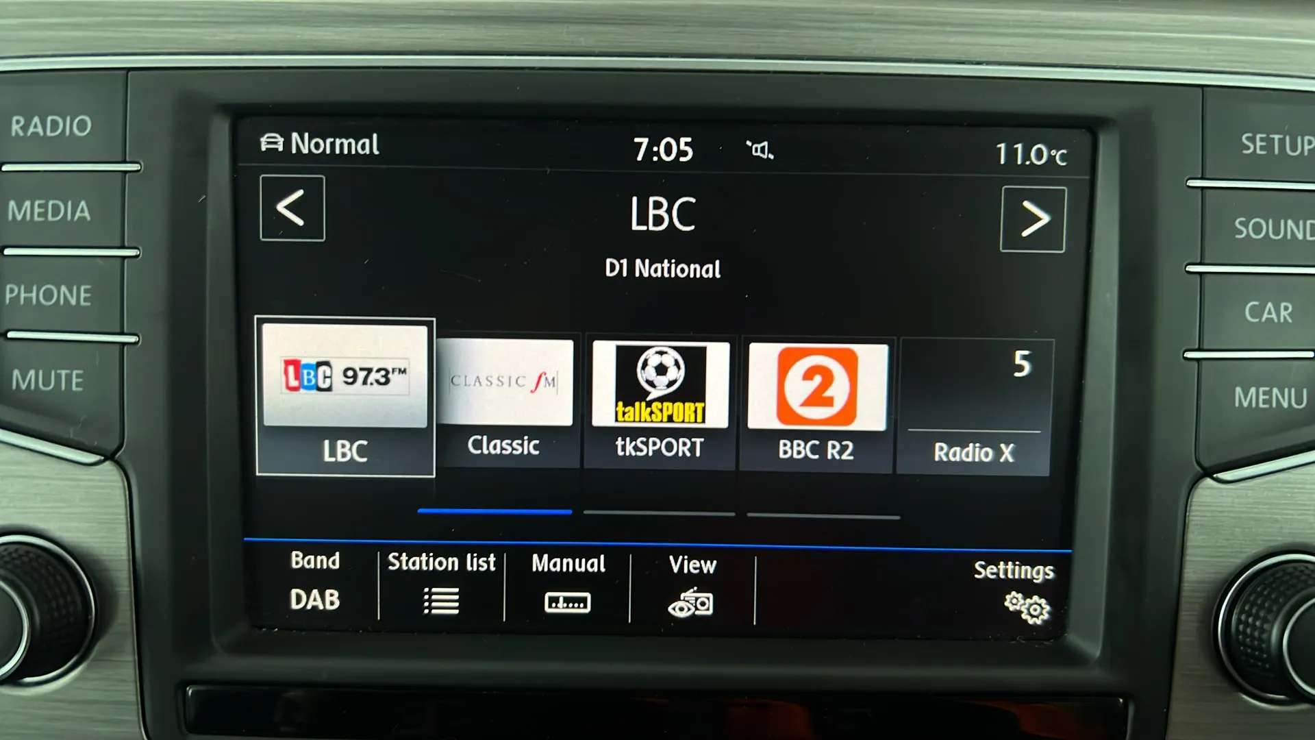 2017 VOLKSWAGEN GOLF SV 2017 VOLKSWAGEN GOLF SV