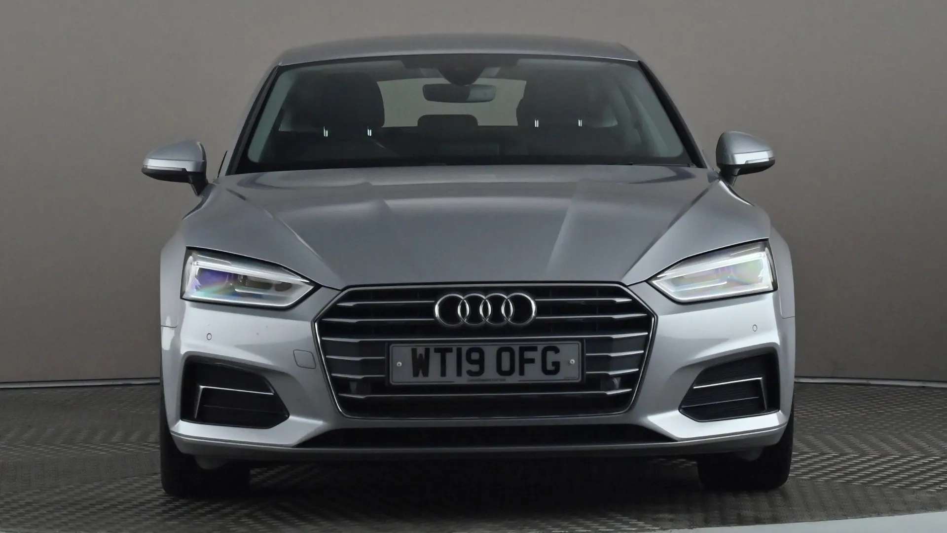 A 2019 AUDI A5 40 TFSI Sport A 2019 AUDI A5 40 TFSI Sport