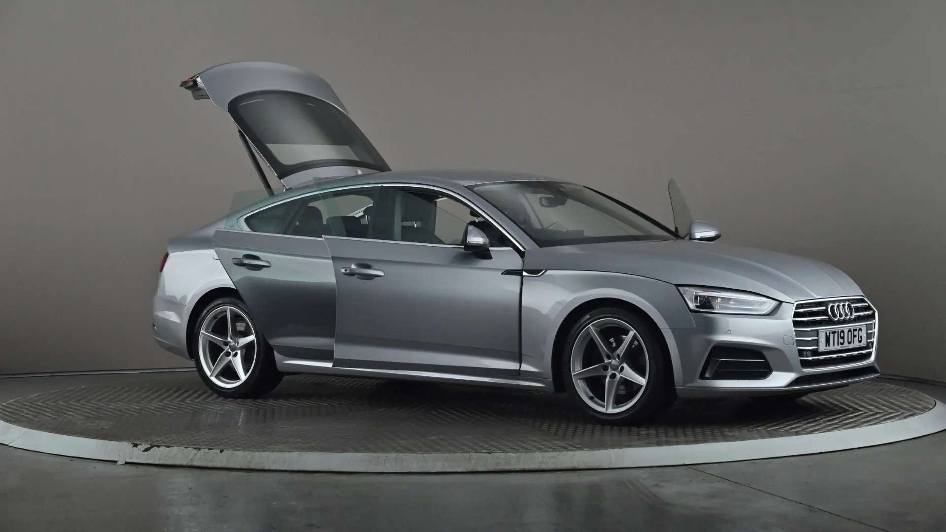 2019 AUDI A5 2019 AUDI A5