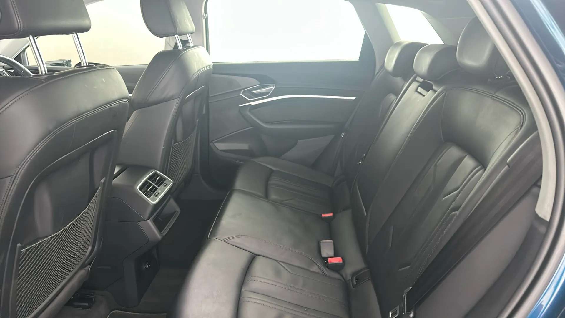 2020 AUDI E-TRON 2020 AUDI E-TRON