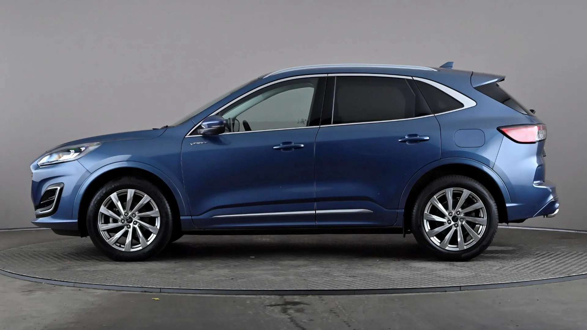 A 2022 FORD KUGA 2.5 FHEV Vignale CVT A 2022 FORD KUGA 2.5 FHEV Vignale CVT