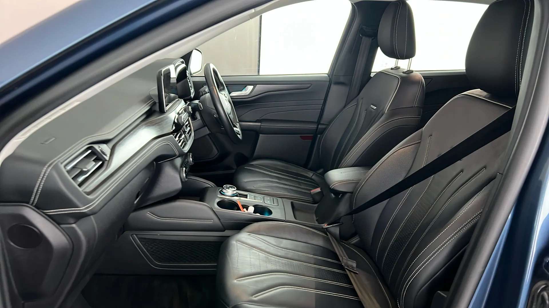 2022 FORD KUGA 2022 FORD KUGA