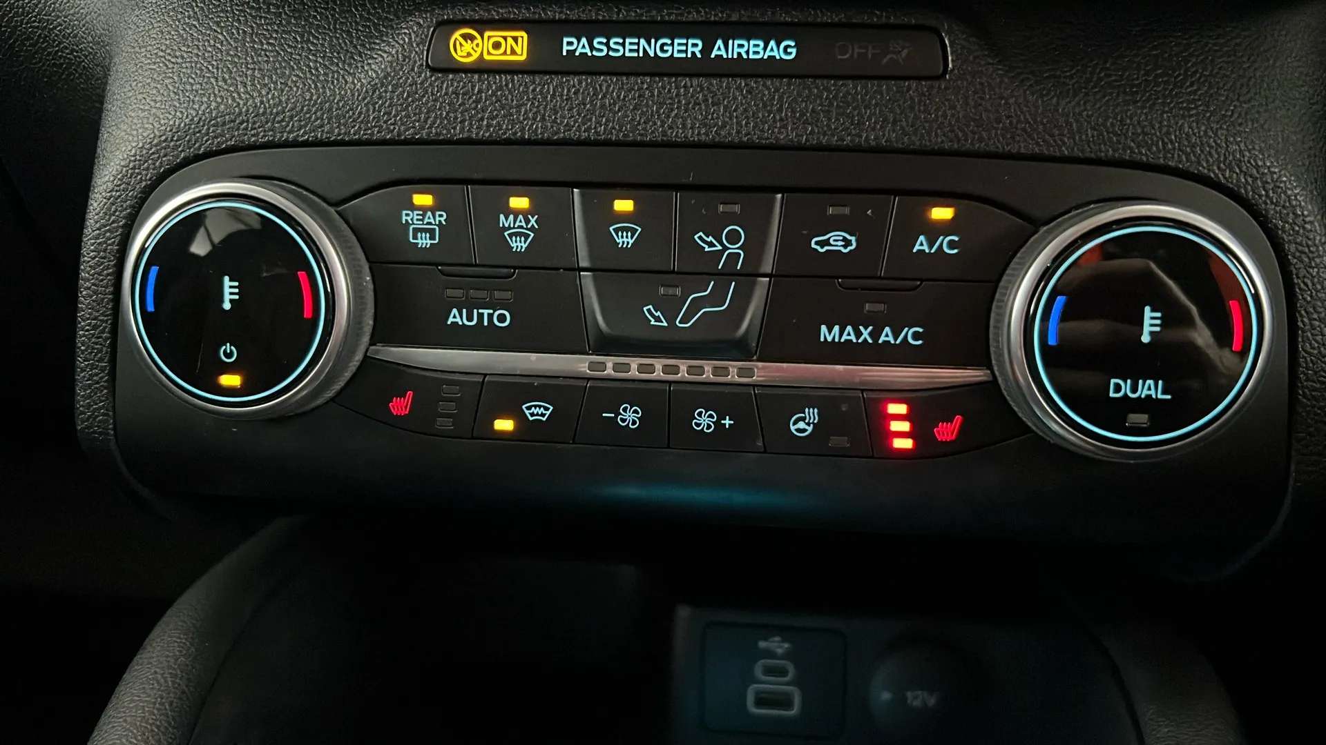 2022 FORD KUGA 2022 FORD KUGA