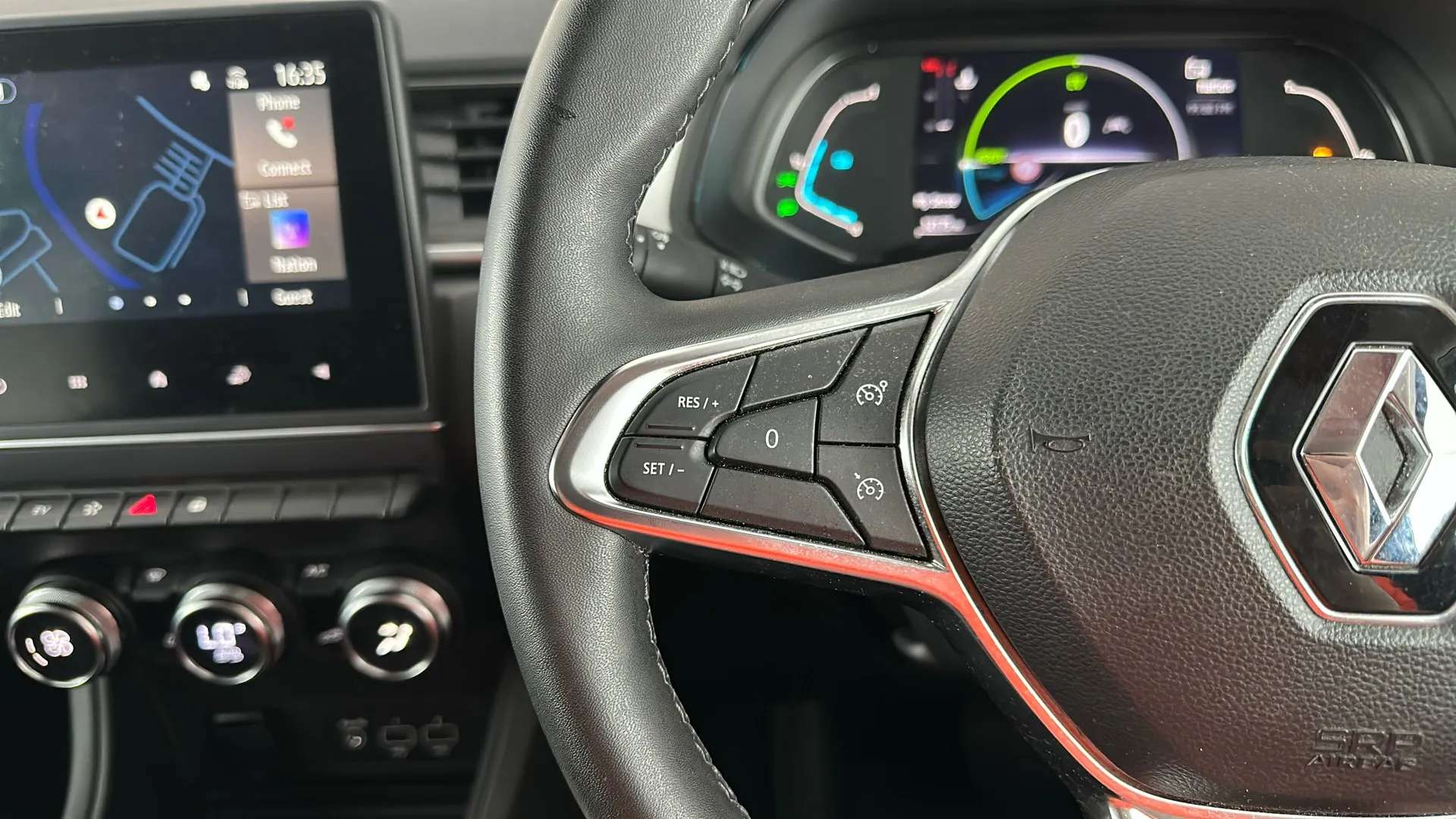 2023 RENAULT CAPTUR 2023 RENAULT CAPTUR