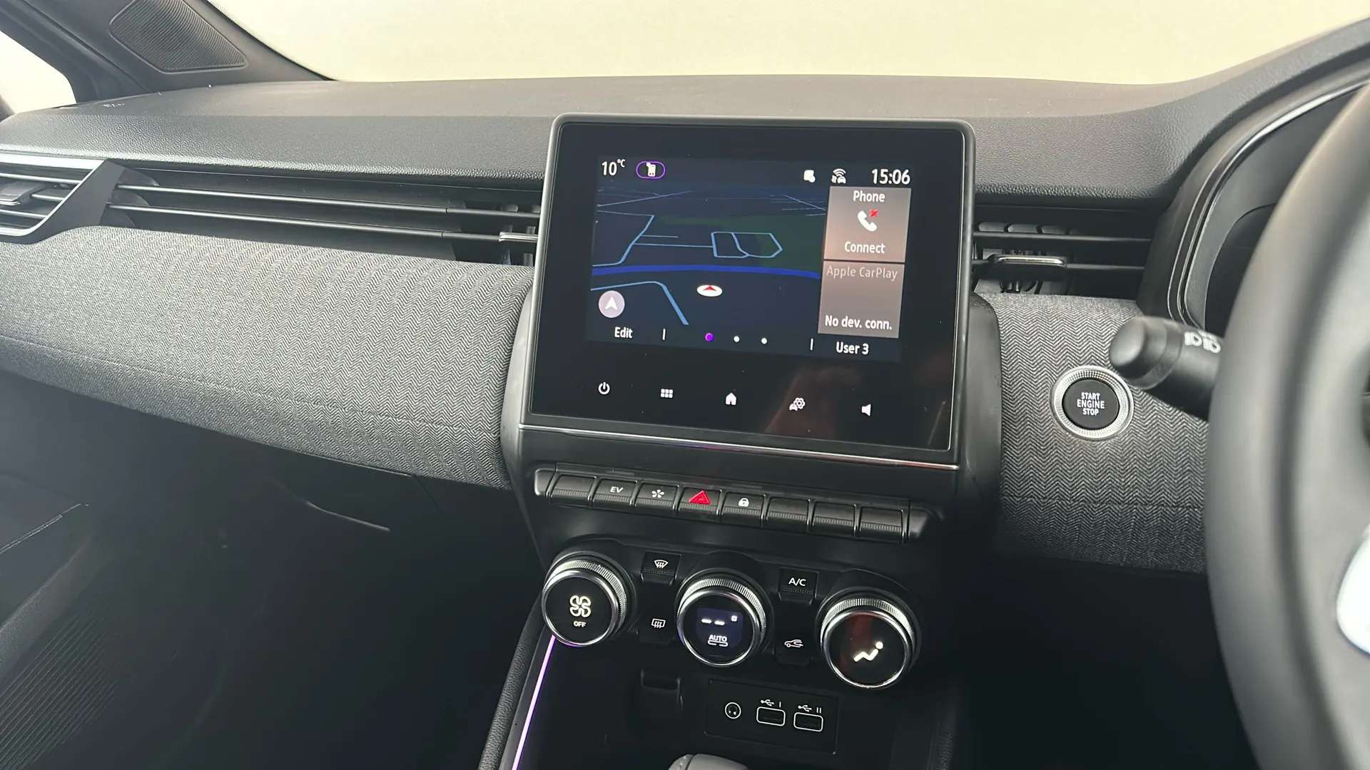 2024 RENAULT CLIO 2024 RENAULT CLIO