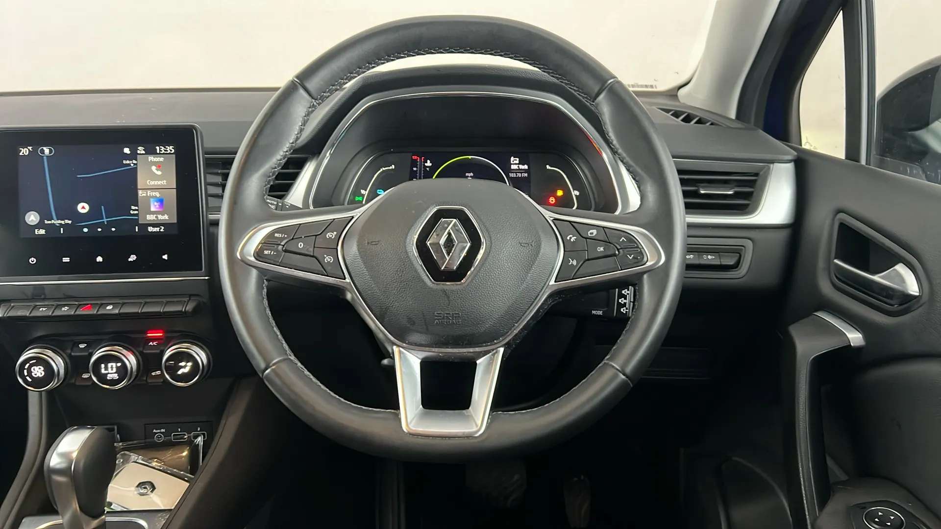 2023 RENAULT CAPTUR 2023 RENAULT CAPTUR