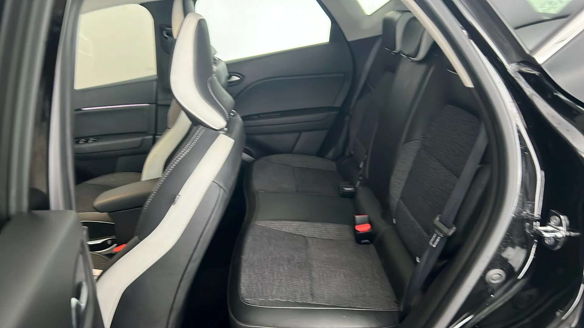 2023 RENAULT CAPTUR 2023 RENAULT CAPTUR