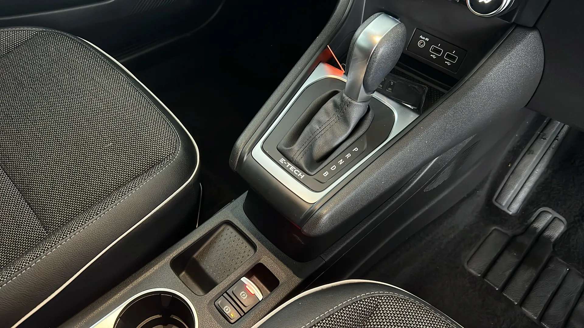 2023 RENAULT CAPTUR 2023 RENAULT CAPTUR