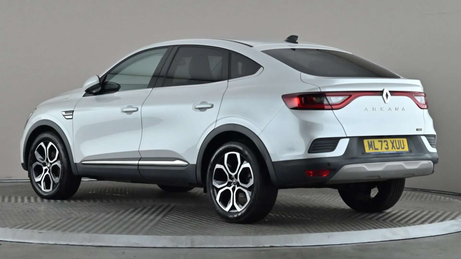 A 2023 RENAULT ARKANA 1.6 E-Tech full hybrid 145 Techno Auto A 2023 RENAULT ARKANA 1.6 E-Tech full hybrid 145 Techno Auto