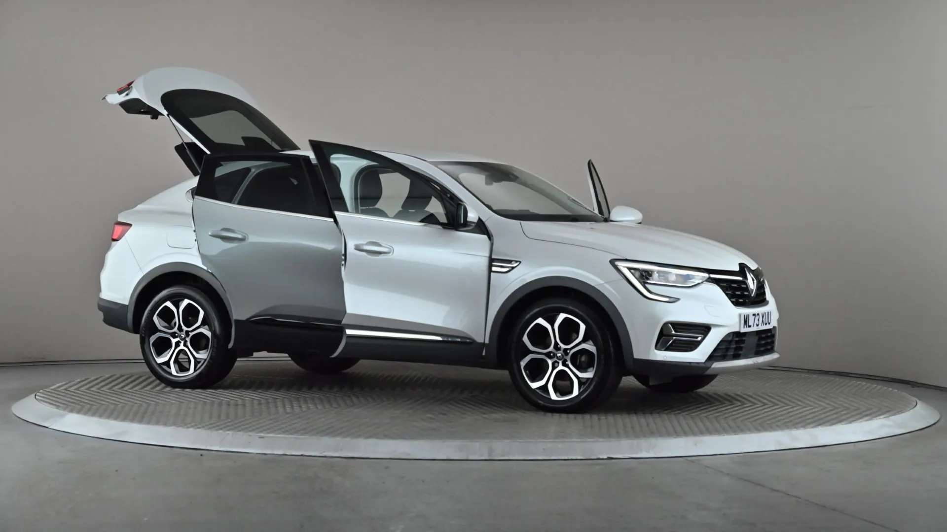 2023 RENAULT ARKANA 2023 RENAULT ARKANA