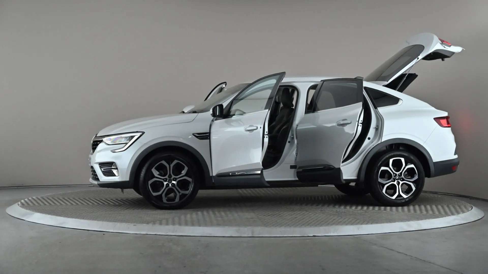 2023 RENAULT ARKANA 2023 RENAULT ARKANA