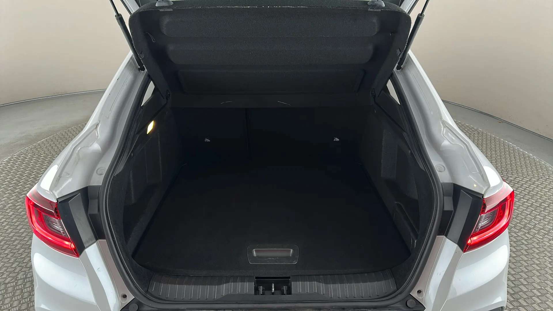 2023 RENAULT ARKANA 2023 RENAULT ARKANA