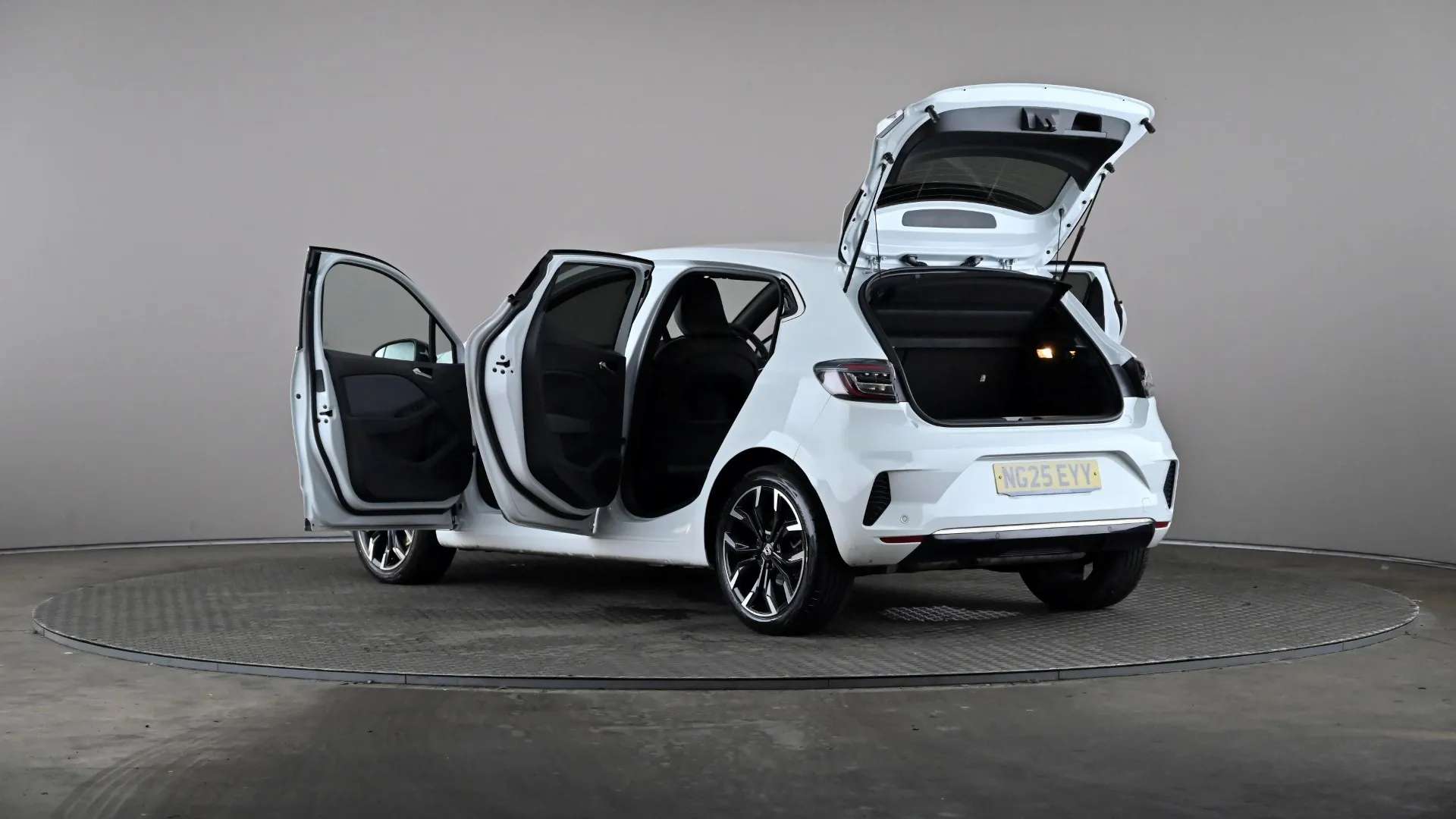 2025 RENAULT CLIO 2025 RENAULT CLIO