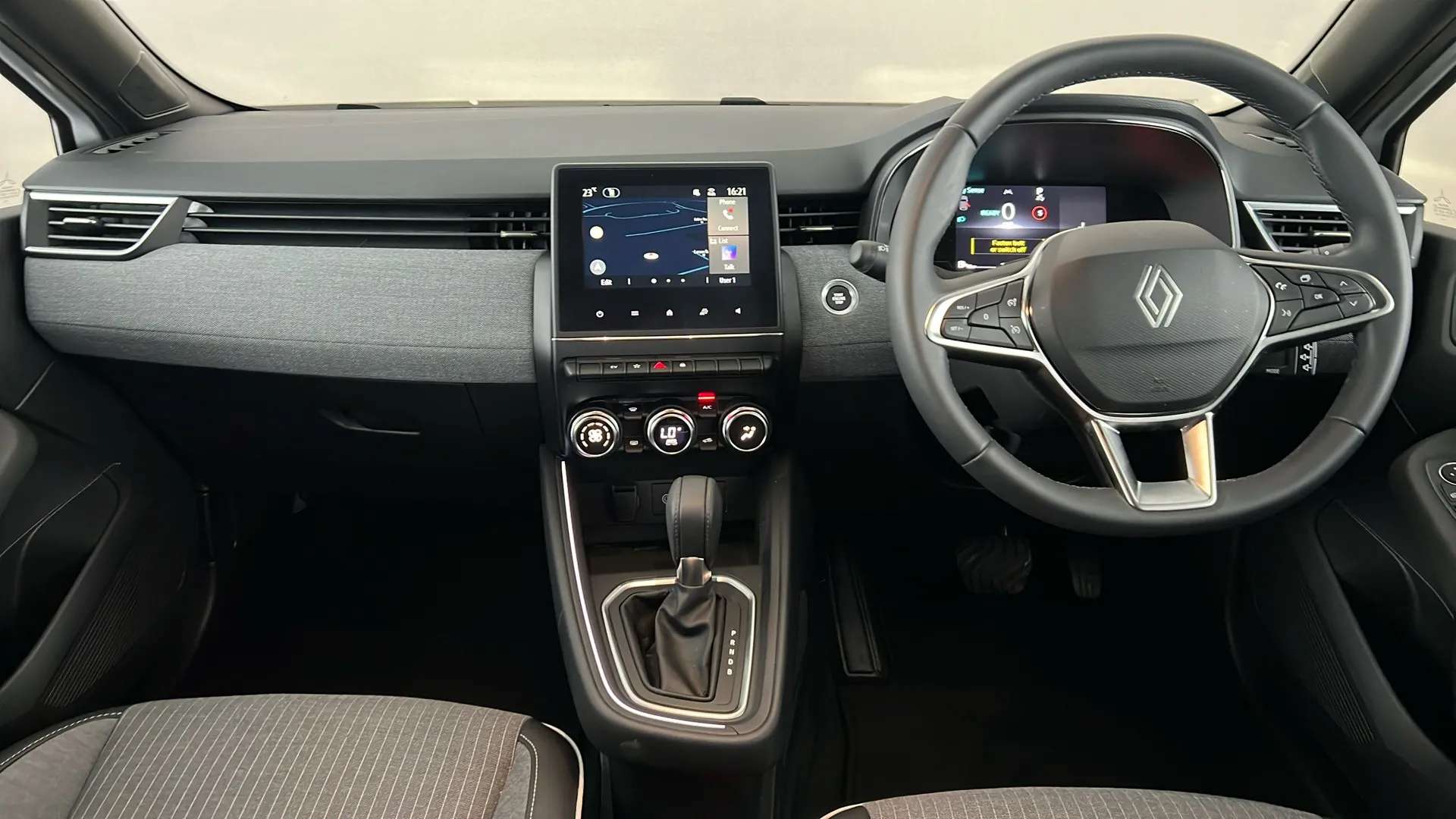 2025 RENAULT CLIO 2025 RENAULT CLIO