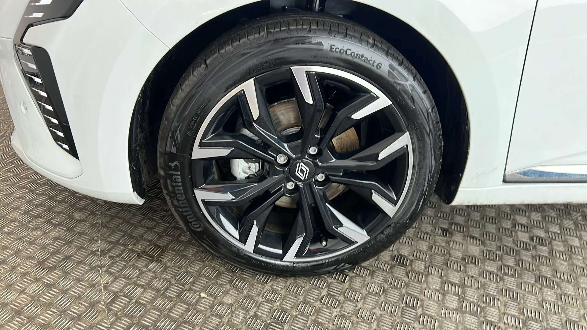 2025 RENAULT CLIO 2025 RENAULT CLIO