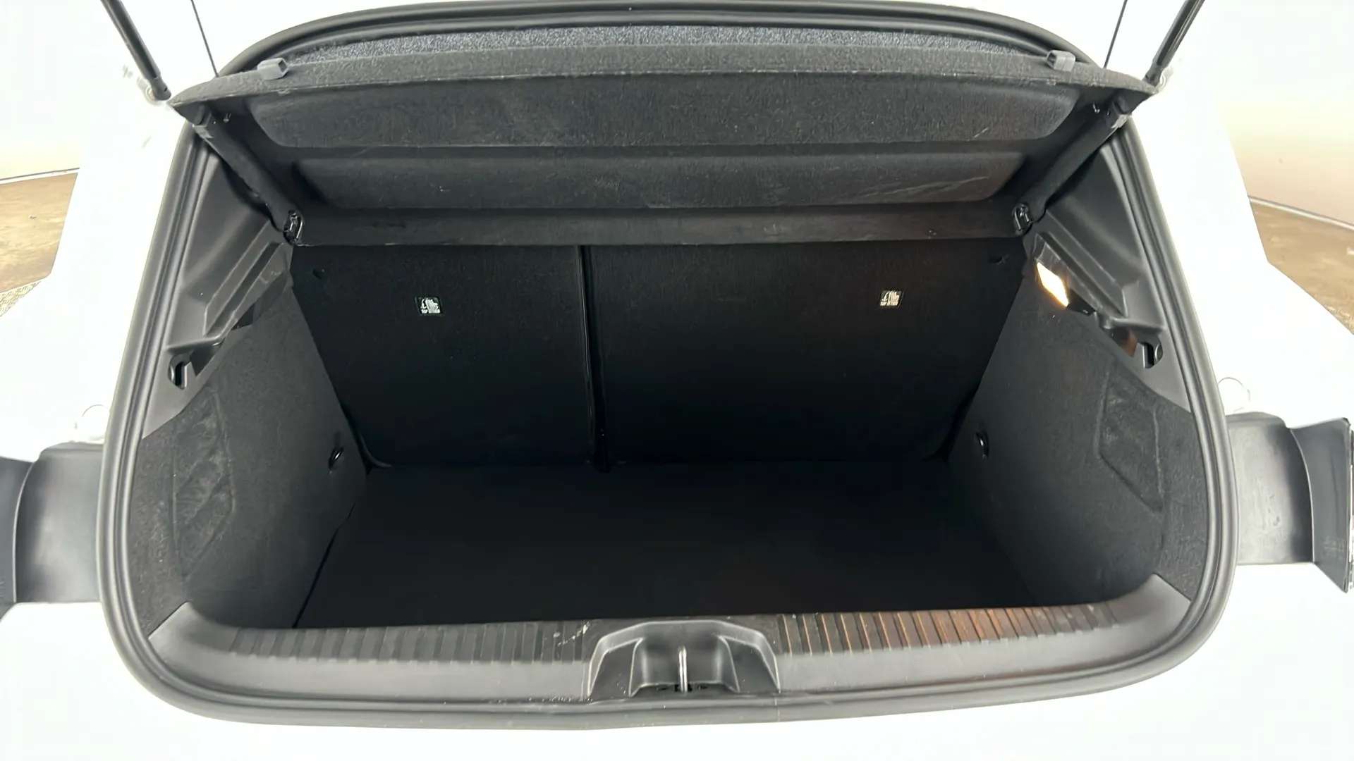 2025 RENAULT CLIO 2025 RENAULT CLIO