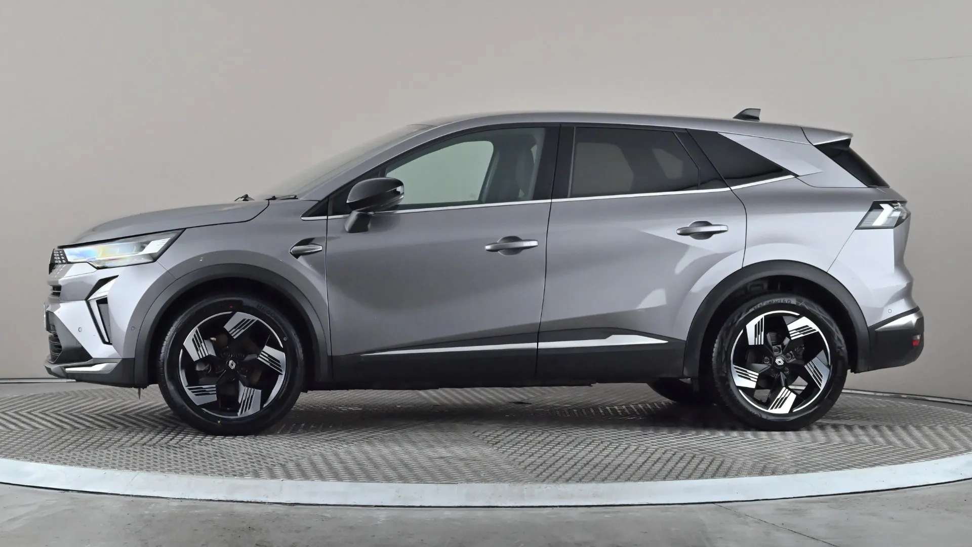 A 2024 RENAULT SYMBIOZ 1.6 E-Tech FHEV 145 Techno Auto A 2024 RENAULT SYMBIOZ 1.6 E-Tech FHEV 145 Techno Auto