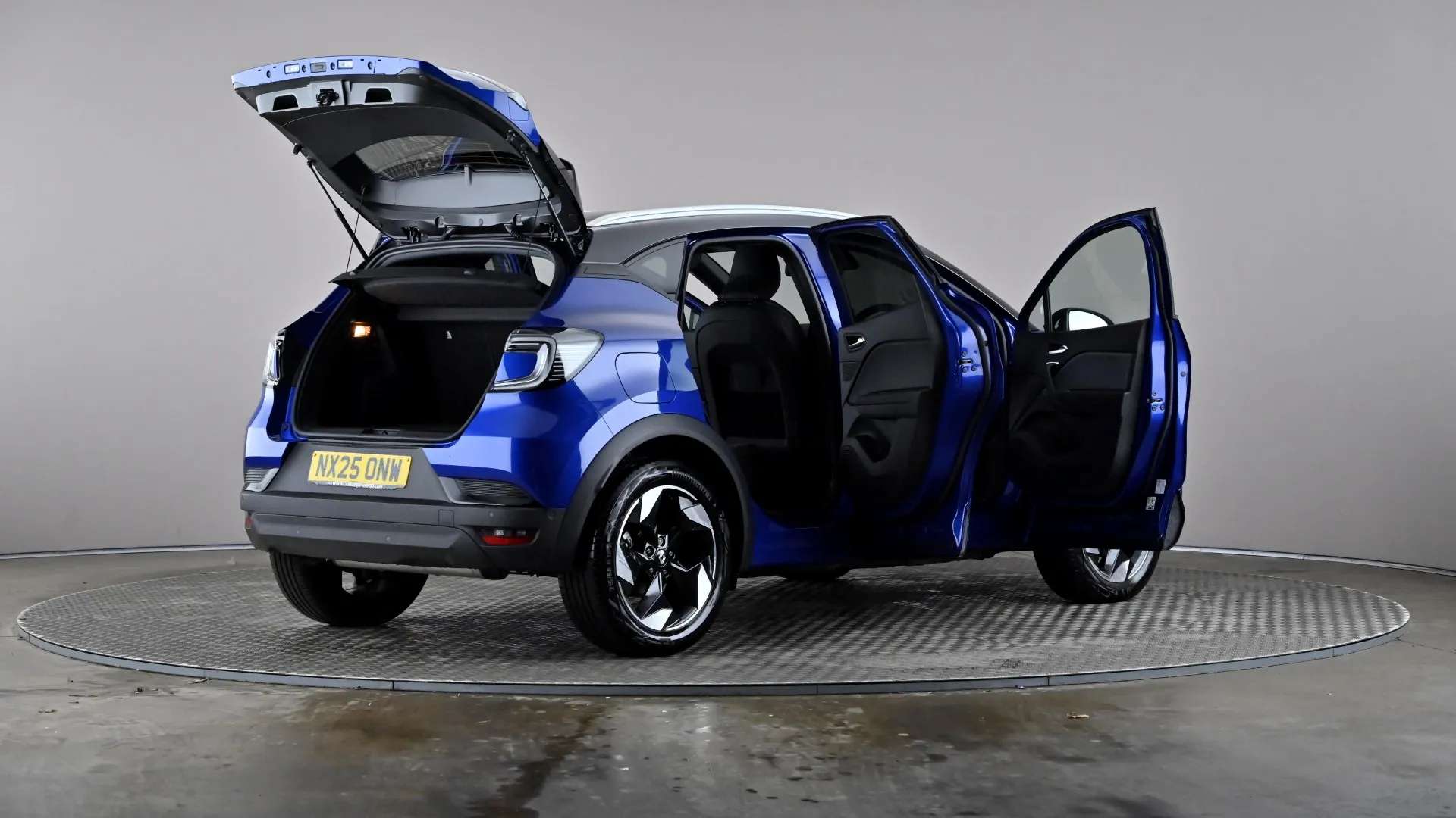 2025 RENAULT CAPTUR 2025 RENAULT CAPTUR