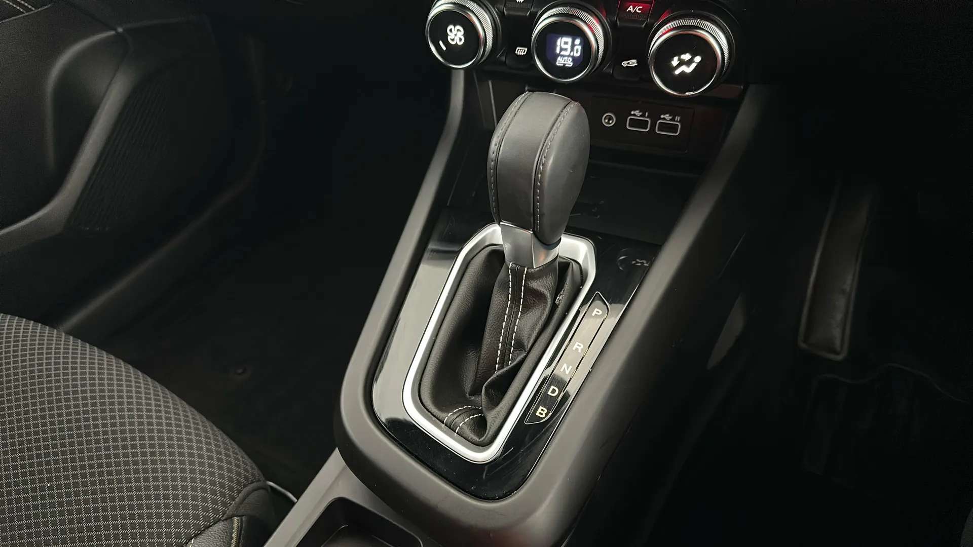 2024 RENAULT ARKANA 2024 RENAULT ARKANA