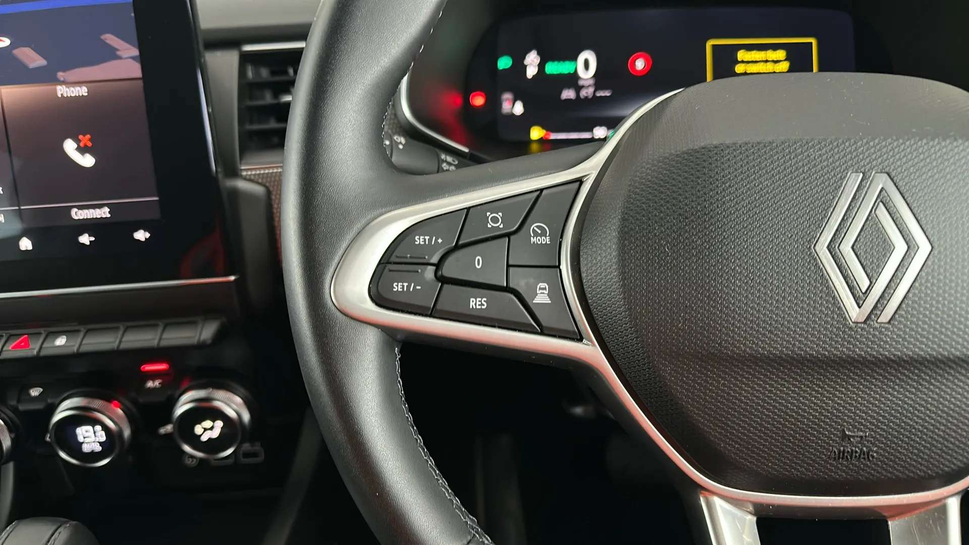 2024 RENAULT ARKANA 2024 RENAULT ARKANA