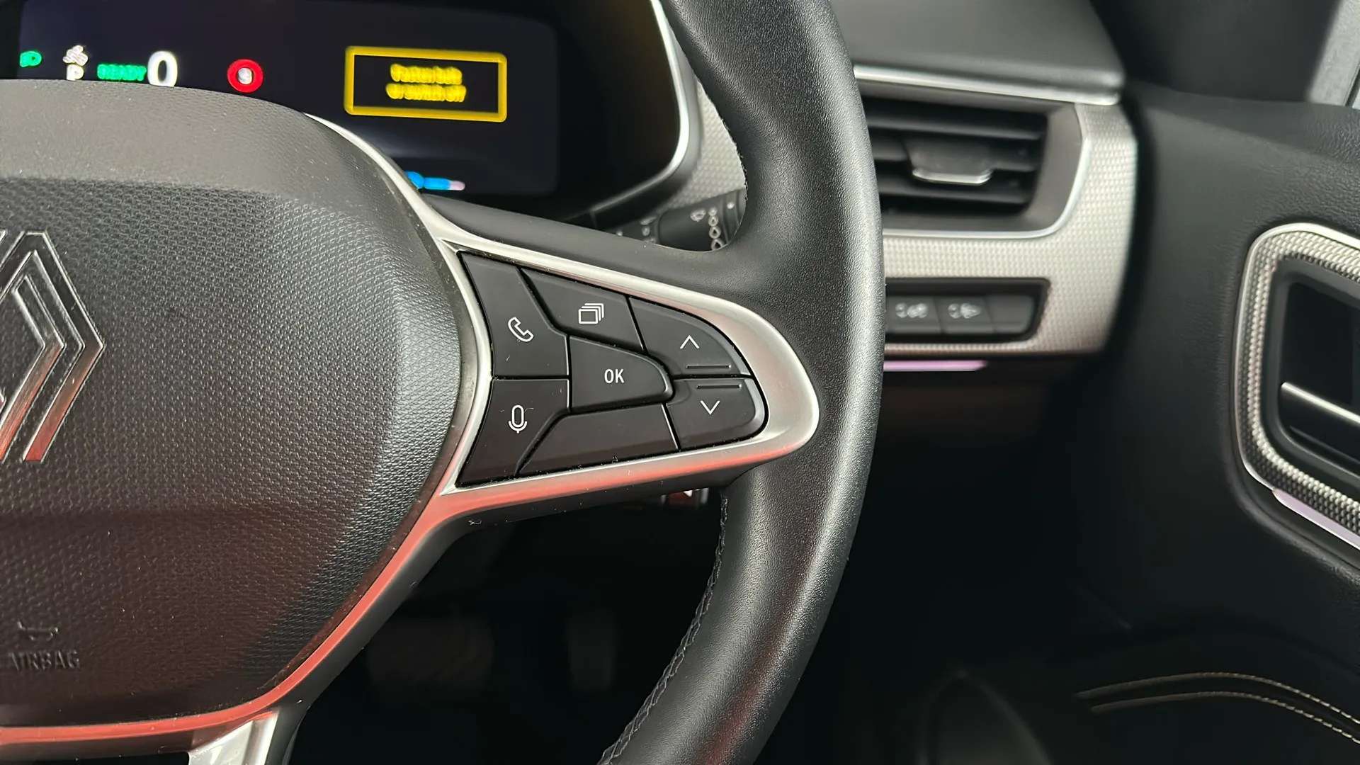2024 RENAULT ARKANA 2024 RENAULT ARKANA