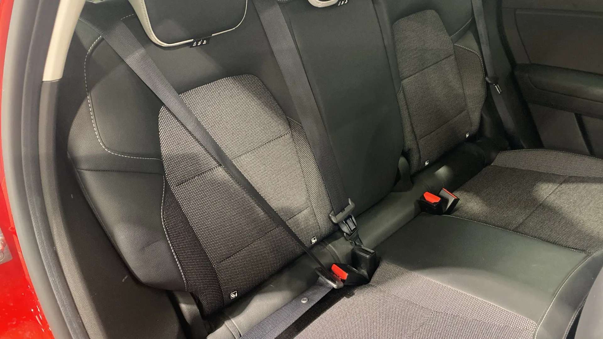 A 2023 RENAULT CAPTUR 1.6 E-Tech full hybrid 145 Techno Auto A 2023 RENAULT CAPTUR 1.6 E-Tech full hybrid 145 Techno Auto